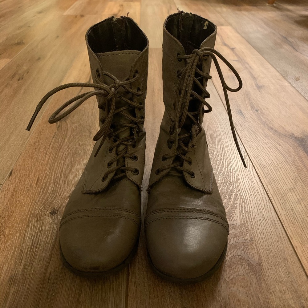Steve Madden Combat Boots - Picture 1 of 8